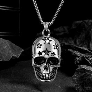 New Skull Star Pendant Necklace